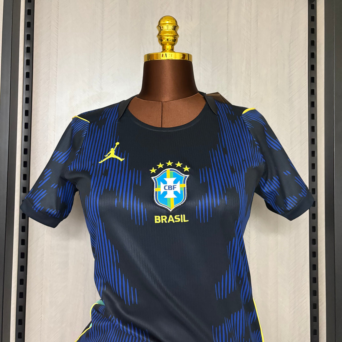 Camisa Brasil - 2026 Away Feminina Versão Torcedor